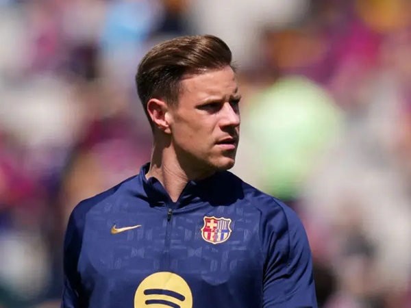 Marc-Andre Ter Stegen Siap Selesaikan Masalah dengan Barcelona